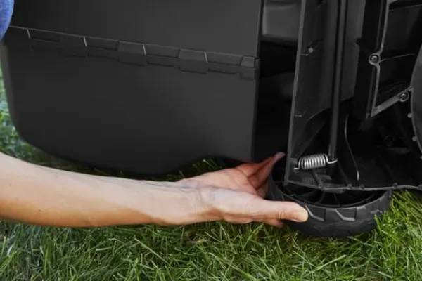 Havemaskiner^Alpina AL 3020 Li Kit 30 cm klippbatteriklippare - laddare och 20V 4Ah batteri ingår