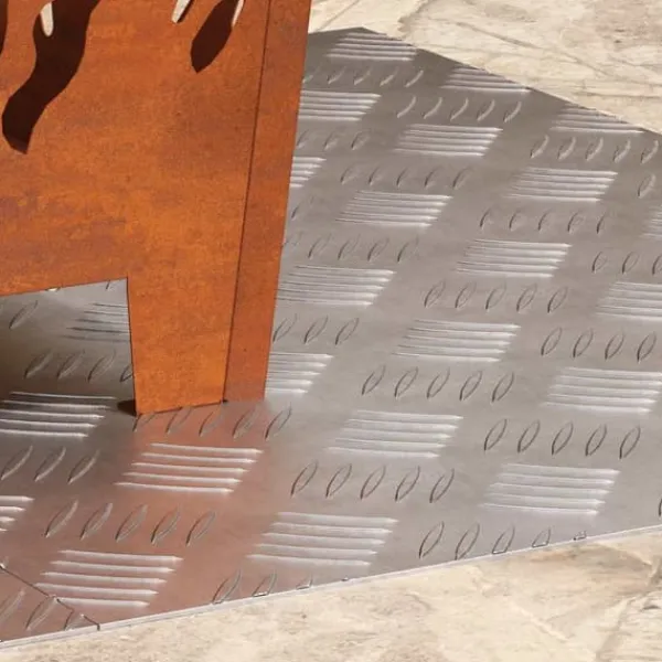 Hot Aluminium Checker Plader - Skridsikre Trappetrin | 70 x 50 cm | Farve: Sølv Pejse