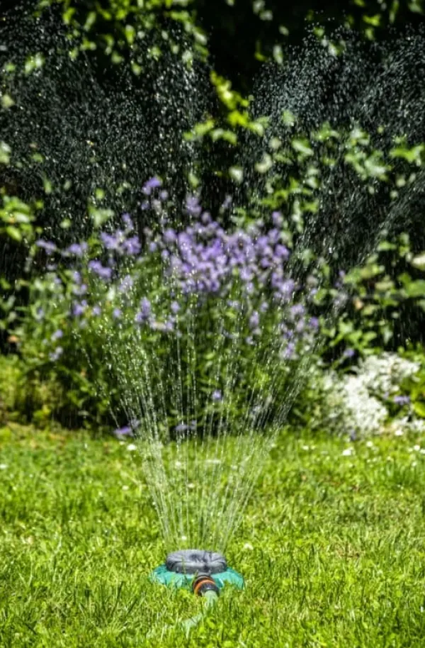 Vanding^Aqua Jet 8-i-1 metalsprinkler