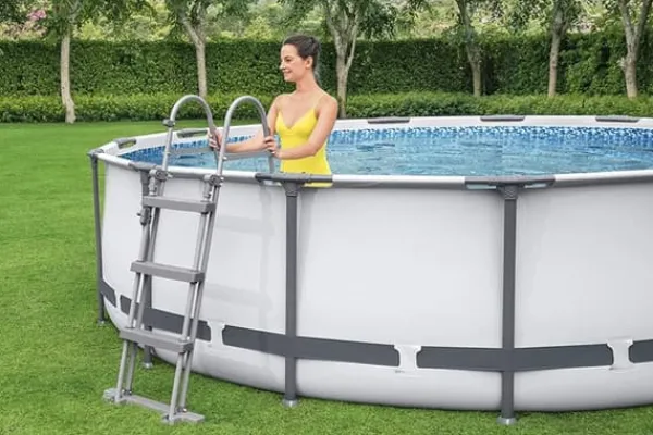 Online Bestway Steel Pro Max 549x122 cm Rund Overjordisk Pool Sæt med Pumpe, Stige og Dække - Arktisk Grå Pooler