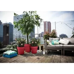 Krukker & Plantebeholdere^Blomkruka - Elho - Loft Urban Round - Hjul 50 - Röd - L 49 x B 48,5 x H 45 cm - Utomhus - 100% återvunnen