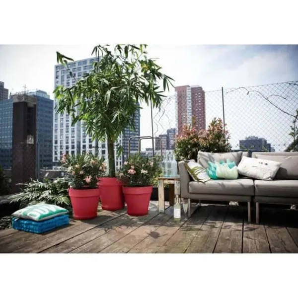 Krukker & Plantebeholdere^Blomkruka - Elho - Loft Urban Round - Hjul 50 - Röd - L 49 x B 48,5 x H 45 cm - Utomhus - 100% återvunnen