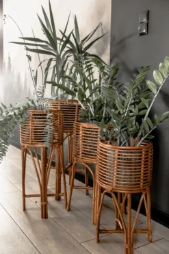 Outlet BLOMSTERBED POLLIE S NATURLIG Plantestativer