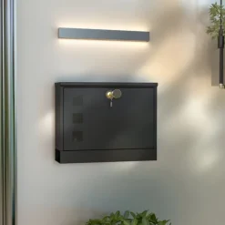 Postkasser & Brevindkast^Brevspring med avisfack, vindue og 2 nøgler – sort metal 36,5×11,5×29 cm