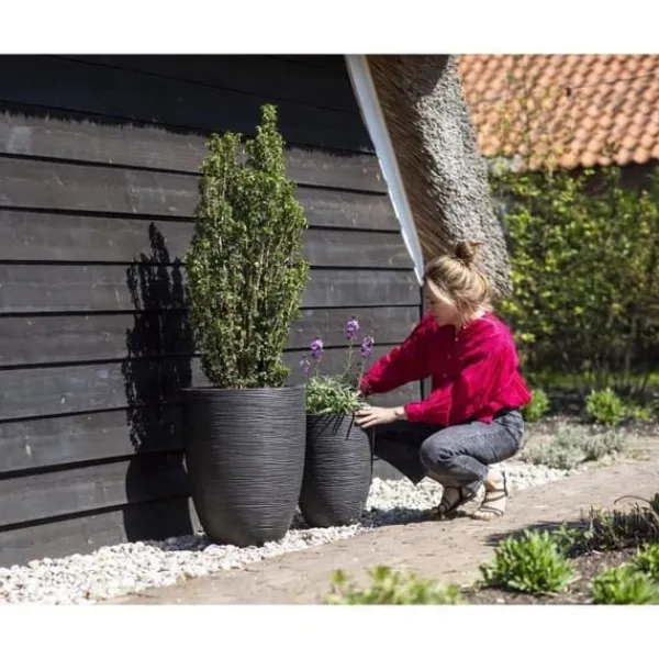 Krukker & Plantebeholdere^CAPI EUROPE Elegant lav vase RIB NL - 34x46 cm - Sort