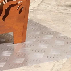 Pejse^Checker plader i aluminium - Skridsikre trappetrin | Størrelse: 70x40 cm | Farve: Sølv