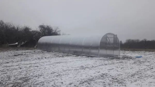 Online Drivhus BALTIC 3x10m med 6 mm polycarbonatbelægning Drivhus