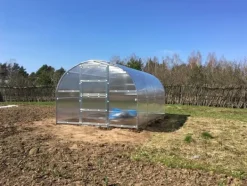 Sale Drivhus BALTIC 3x8m med 6 mm polycarbonatbelægning Drivhus