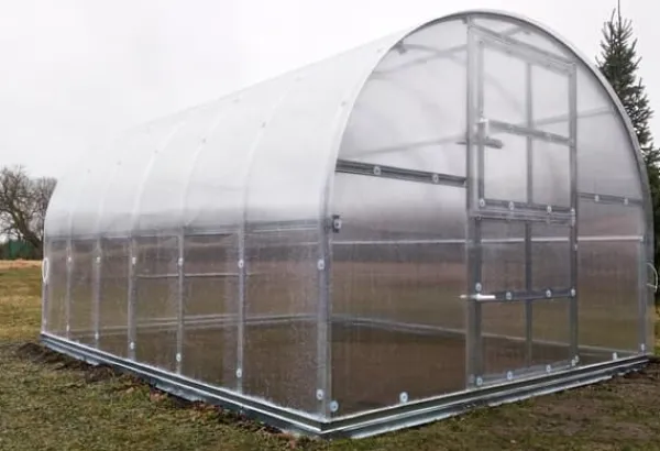 Outlet Drivhus Klasika 3x4m med 6 mm polycarbonatbelægning Drivhus