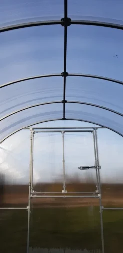 Discount Drivhus KLASIKA RØR 3x8m (24m2) med fundamenter og 4mm polycarbonatbelægning Drivhus
