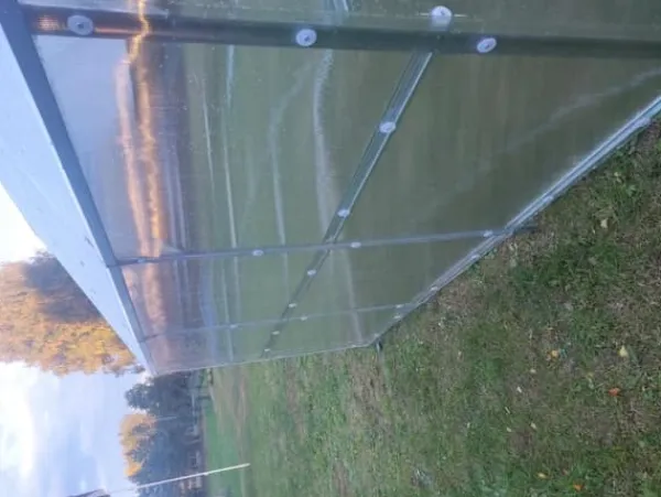Outlet Drivhuse KLASIKA BERNARD 2,35x4 m med 6mm polycarbonat Drivhus