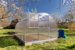 Clearance Drivhuse KLASIKA TUBE 3x6m (18m2) med fundament og 6mm polycarbonatbelægning Drivhus
