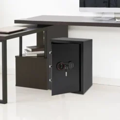 Pengeskabe^Elektronisk pengeskab - Sikkerhedsskab - Kode + nøgle - 2 hylder - Stål med rustbeskyttelse - Vægmonteret eller fritstående - Sort