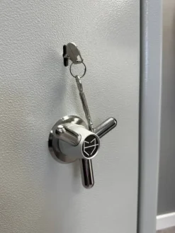Pengeskabe^Franz Jäger Våpenskap 5/7 Key Fighter