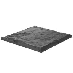 Sale Havetrinsten / Trædesten - Sæt 16 stk. - Mål 39,5 x 39,5 cm - Vejrbestandig plast - Med jordspyd til fastgørelse - Til græsplæne og terrasse - Grå Havesten & Trædesten