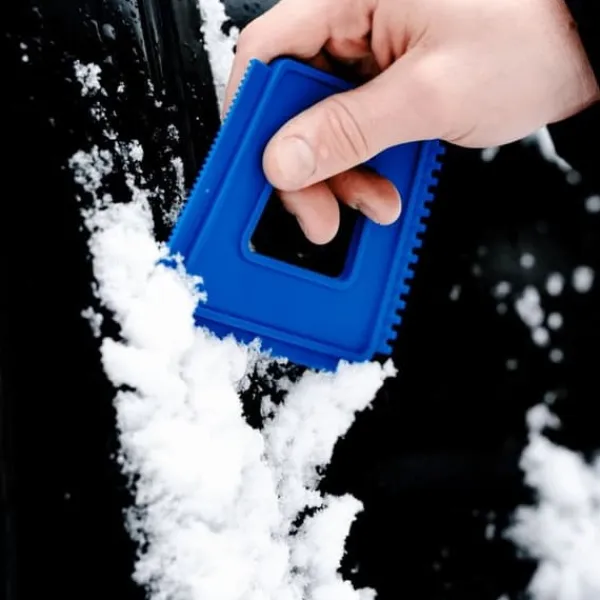 Outlet K2 Isskraber fjerner sne, frost og is Snerydning
