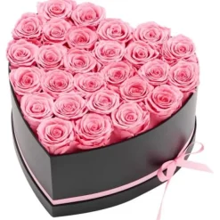 Blomster^Konserveret Rosebuket, 27 Roser Hjerteæske, 223x230x140 mm, Lyserød