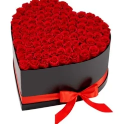 Nyplukkede Blomster^Konserveret rosebuket, 375x383x220 mm, rød