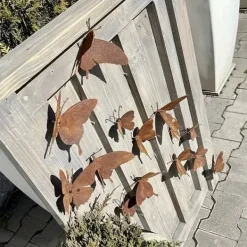 Sale OBOSOE 15 stk rustik metal sommerfugl vægkunst - udendørs dekoration til have og hegn | Holdbar og nem at samle | Unik boligindretning Havedekorationer