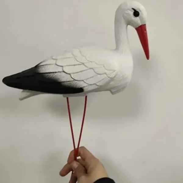 Clearance OBOSOE Art Deco hvid kranstatue med aftagelige røde trådfødder – holdbar plastik, vejrbestandig udendørs dekoration til have, halloween Havedekorationer