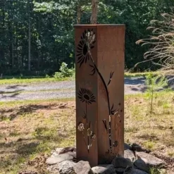 Havedekorationer^OBOSOE Håndsvejset Rustik Havesøjle - Fe & Svampe Ornament i Metal med Blomstermønster • Klatreplantestøtte • Camouflage Udendørs Kasser