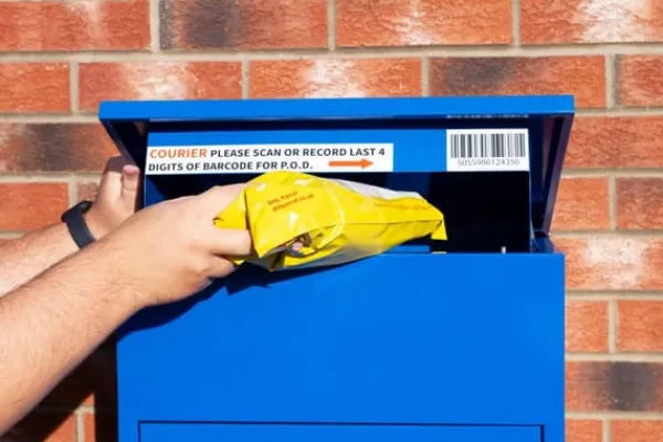 Postkasser & Brevindkast^Pakkeboks Postkasse Blå | MonsterShop