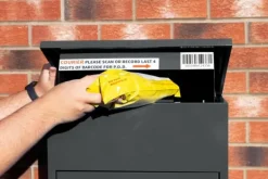 Postkasser & Brevindkast^Pakkeboks Postkasse Sort | MonsterShop