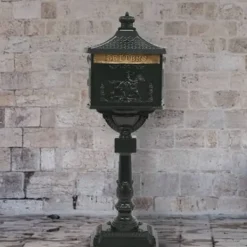 Online Postkasse med piedestal aluminium vintagestil rustbestandig grøn - Postkasse Med Piedestal - Postkasser Med Piedestaler - Home & Living Postkasser & Brevindkast