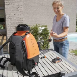 Haveværktøj^Powerplus Sulfator Powdpg80460 20v 16l Søvfarvet