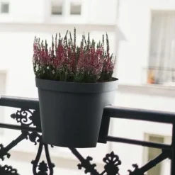 New Self-watering flowerpot Garden ID Taupe Krukker & Plantebeholdere