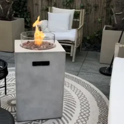 Pejse^Søjle 40C gasudendørs komfur - haveovn - betonlook - Inklusiv låg, røde lavasten, gasslange og gastrykregulator.