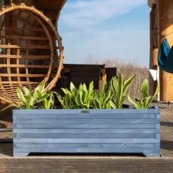 Krukker & Plantebeholdere^Stor træplantekasse 120x35x40cm Greenspot til terrasse, altan og have - Massiv træplantekasse - Stor haveplantekasse lavet af træstammer til blomster, | CDON