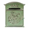 Best Vintage Postkasse - Vægmonteret Postkasse - Til Hegn - Præget Metal - Udendørs Brug - 27×10,5×31,2 cm - Brevindkast 9,5×1,5 cm - Grøn Postkasser & Brevindkast
